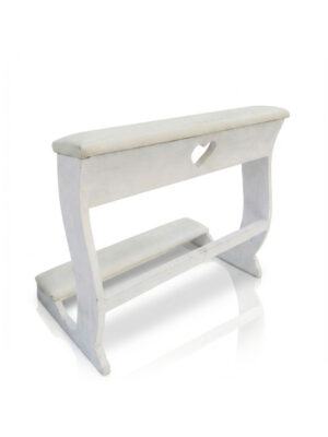 Klęcznik biały drewniany z tapicerką